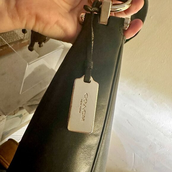 Coach NOMAD Luxury Quality Glove tanned Black Leather Hobo - Picture 9 of 15